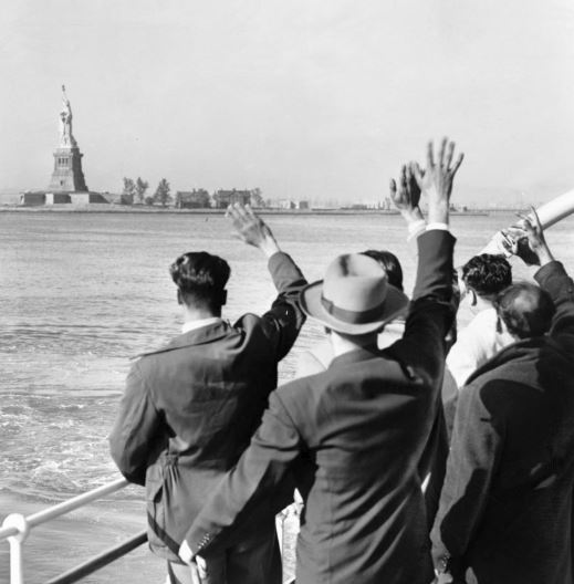 Statue-of-Liberty-Ellis-Island-NY 