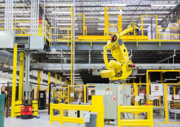 Robots in distribution centers