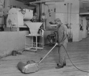 Tennant floor cleaning machine