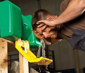 Portable-eye-wash-stations