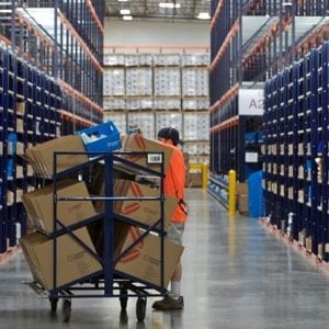 Increasing Warehouse Automation With Software and Solutions